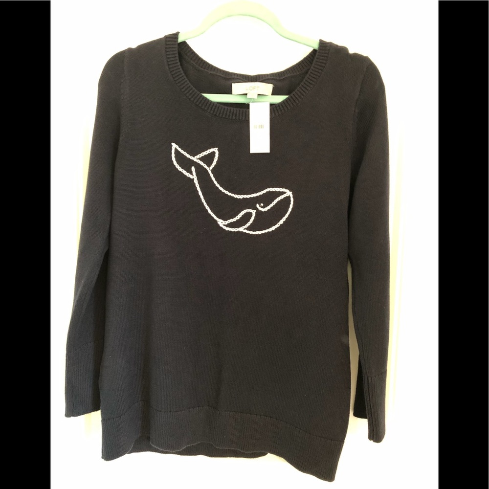 Ann Taylor loft navy sweater. Size m